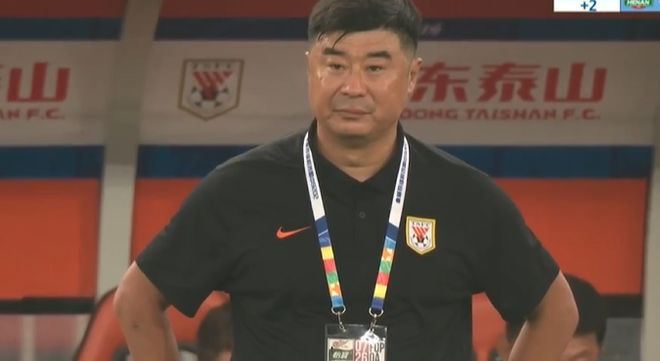 温网又引非议,埃文斯舍己为国效力却无缘外卡!