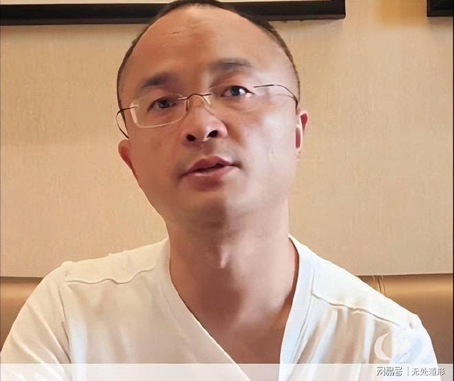 2000万+再赔一年！魏莹陪睡内幕炸裂，父亲亲口承认每月赴约