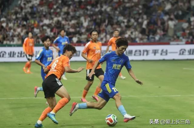 伊布开喷阿尔瓦雷斯：7500万买你当核心，巴萨一招手你就想走？