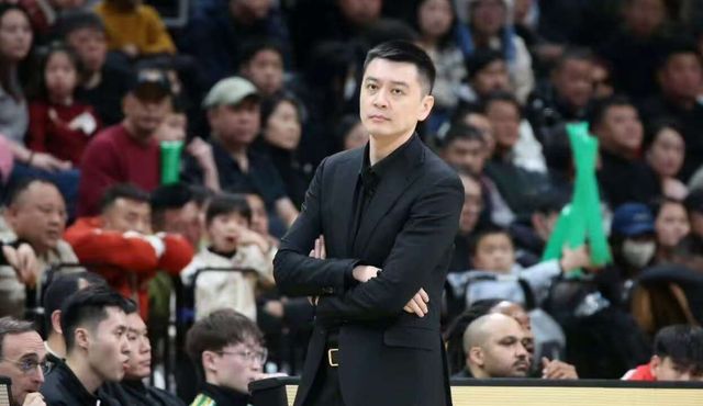 终于搞懂了！男篮不用周琦、赵睿、张镇麟、胡明轩，原因就这几点