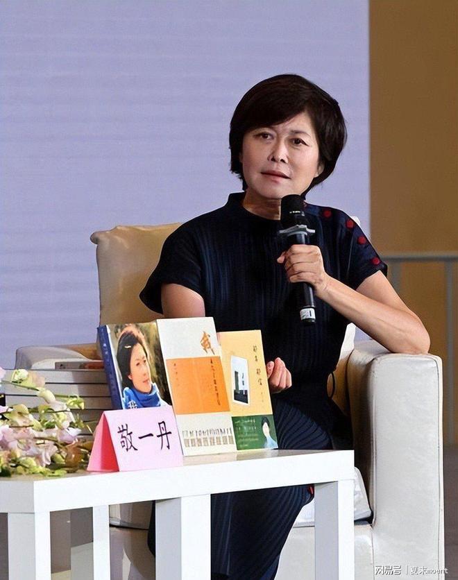 名宿表示德国人看到萨内就叹气 但萨内是右路左脚将必须首发