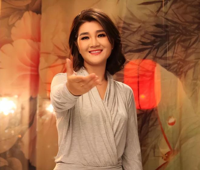 中国女篮4分险胜,赛后2人遭到了全网指责,球迷:对不起首发位置